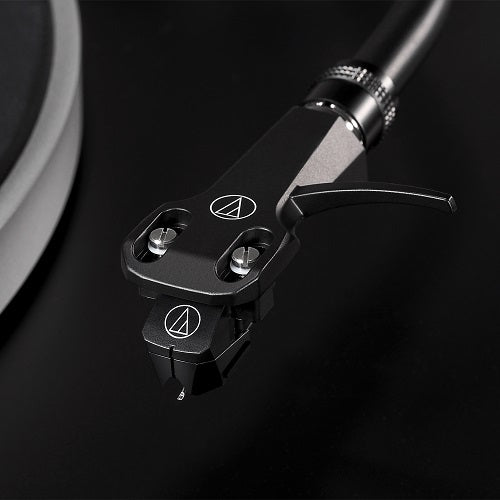 פטיפון Audio Technica AT-LP5X + Audio Pro A38