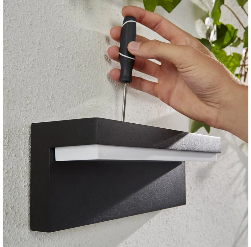 גוף תאורה philips Hue Nyro Outdoor Wall Light 13.5W W&Color Ambiance