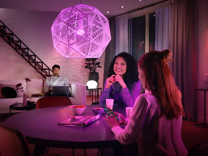 סט נורות Philips Hue 9W A60 E27 White and Color Ambiance x2 p